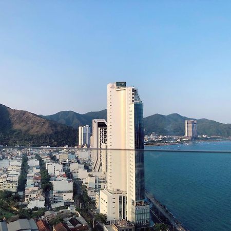 Scenia Bay Oceanfront By Housing Apartment Nha Trang Exterior photo