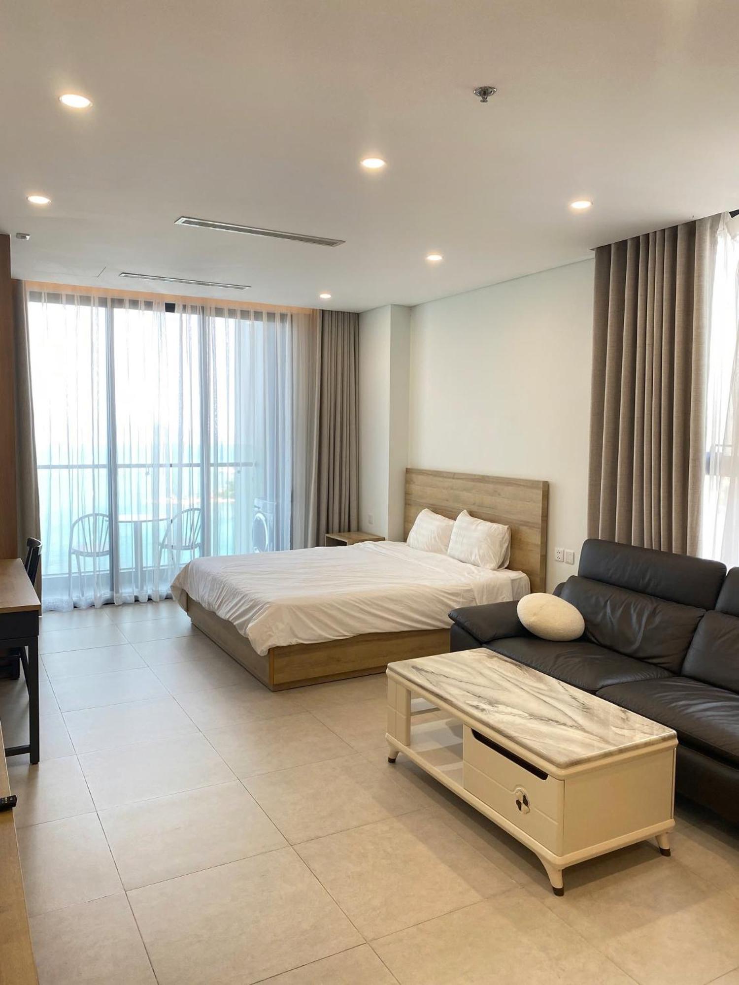 Scenia Bay Oceanfront By Housing Apartment Nha Trang Exterior photo